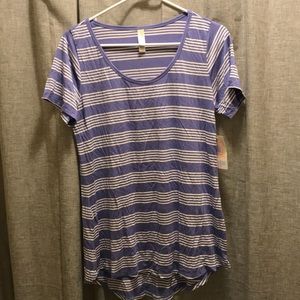 NWT LulaRoe Classic Tee